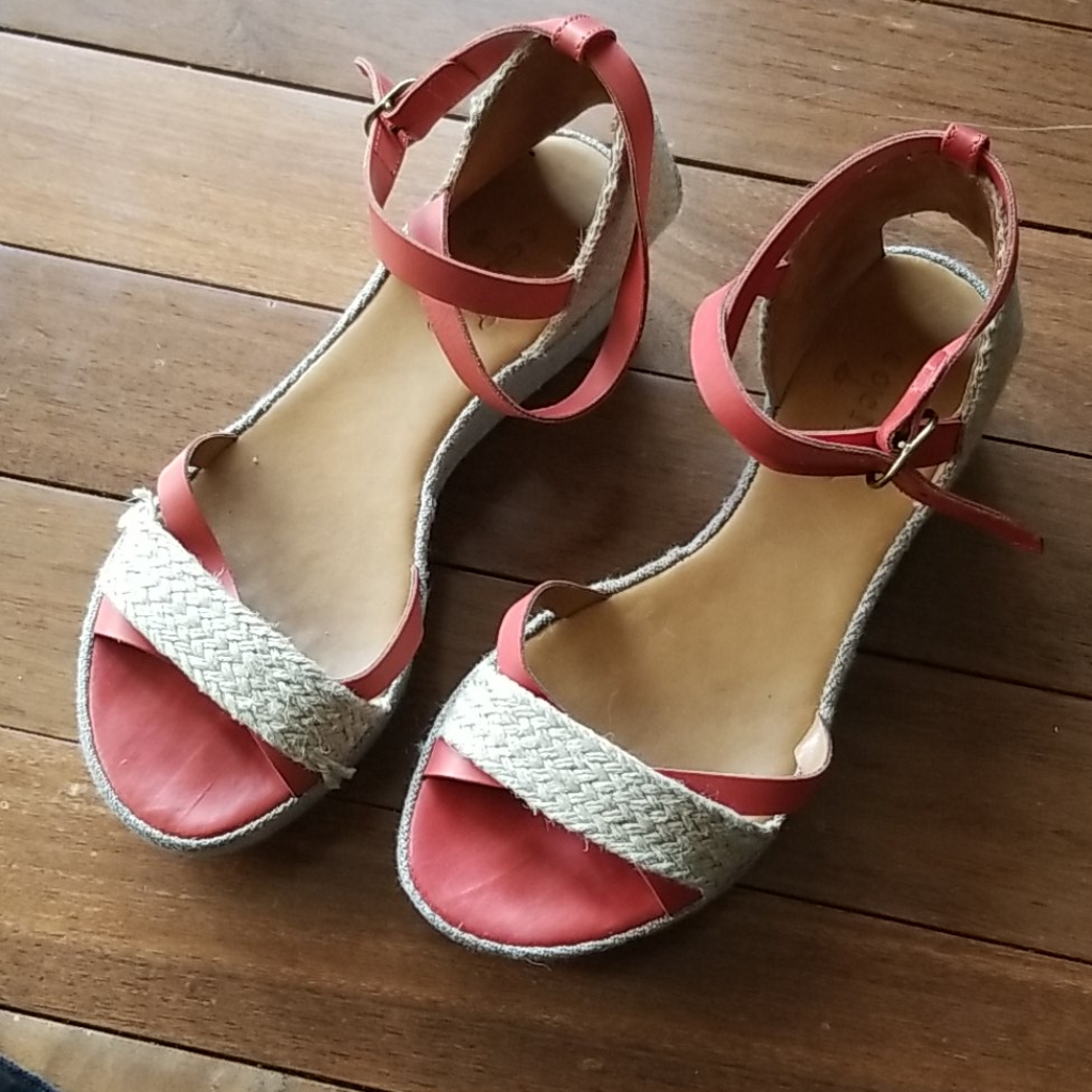 Coclico Wedge Linen And Hemp Sandals - Sz 36
